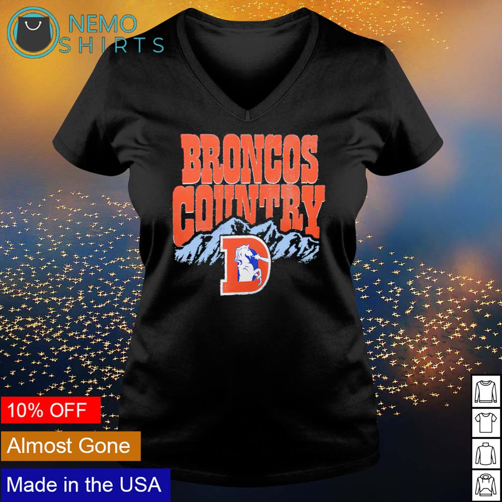 1962 Denver Broncos Artwork: Men's Tri-Blend Baseball Raglan