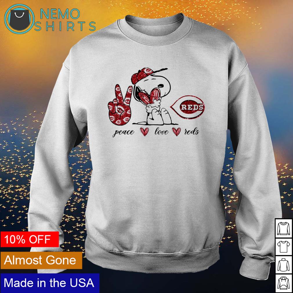 Snoopy peace love Cincinnati Reds shirt, hoodie, sweater and v-neck t-shirt