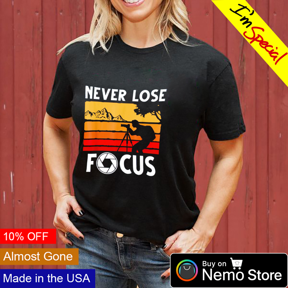 Focus V-Neck T-Shirt