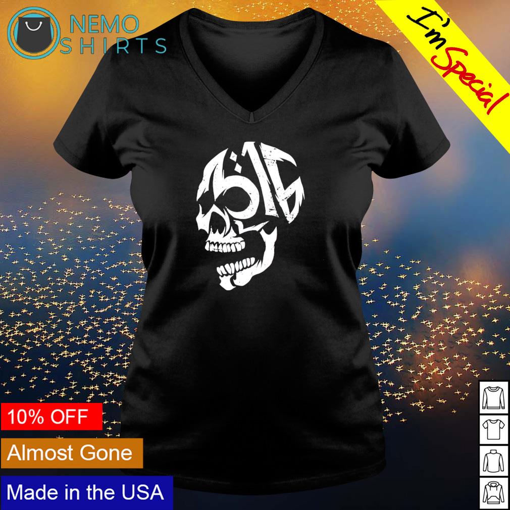 Official men's Stone Cold Steve Austin Skull Scoop Neck Shirt