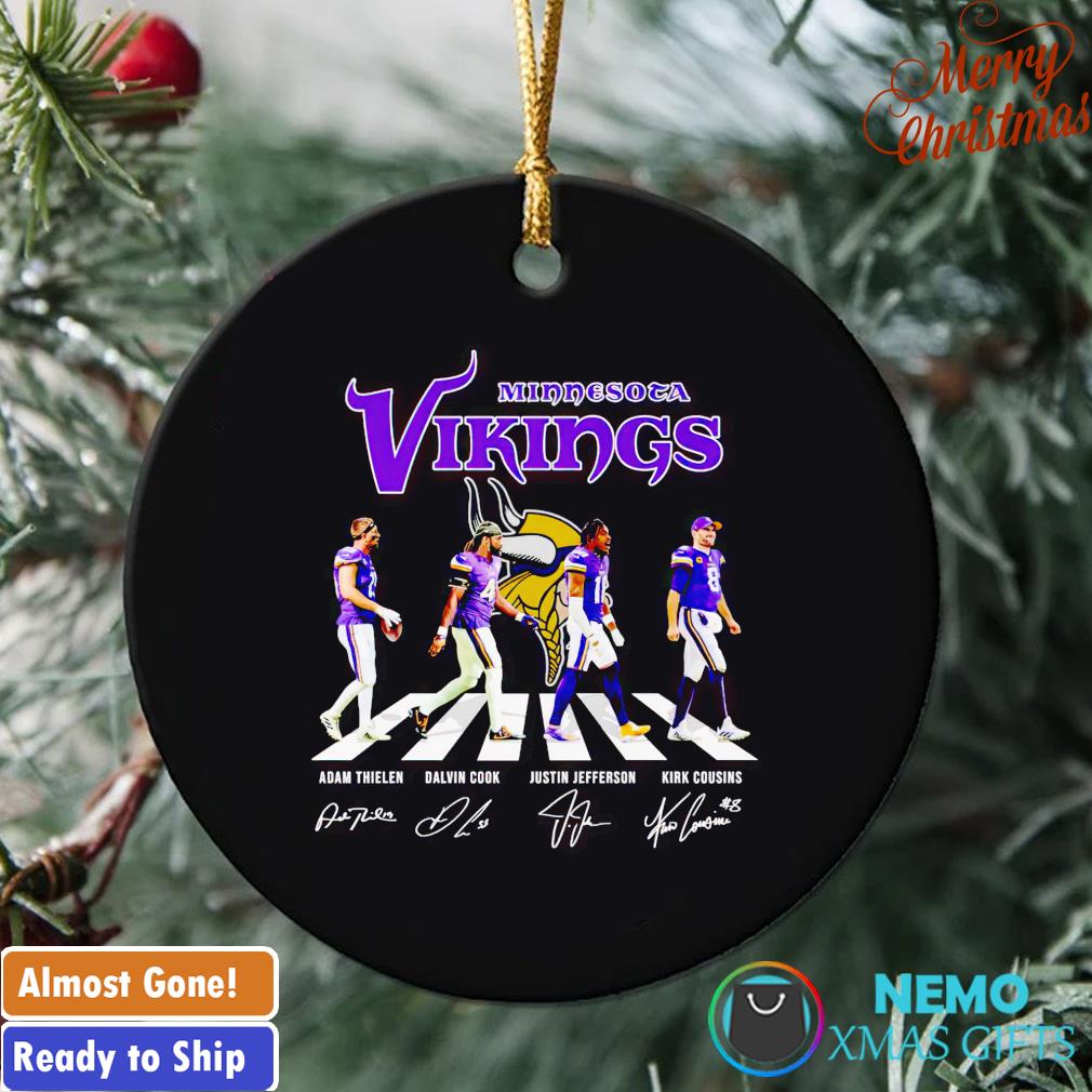 SALE!! Minnesota Vikings Justin Jefferson Christmas Ornament Gift