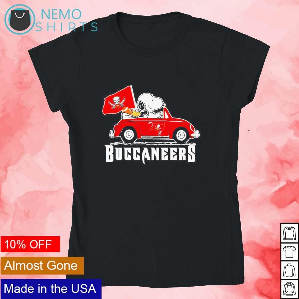 Tampa Bay Buccaneers Snoopy dog drives Volkswagen car shirt, hoodie, sweater  and v-neck t-shirt