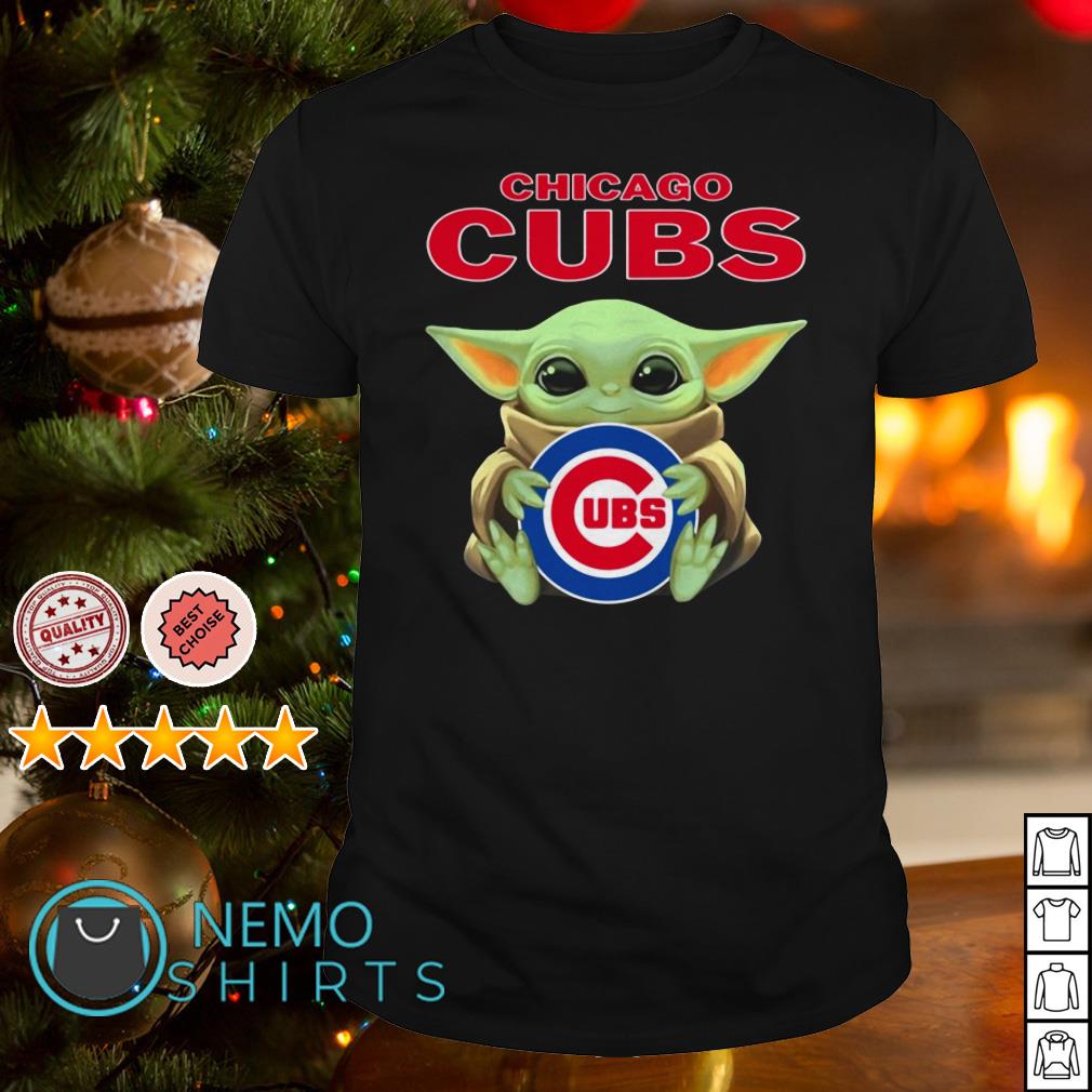 Official Baby Yoda Hug Chicago Cubs Shirt - Thefirsttees